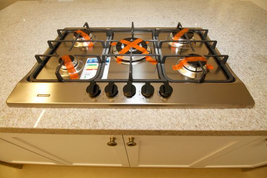 Venda de apartamento em Cerqueira César com 3 quartos, aceita animais. — Cooktop