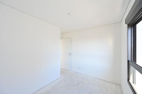 Apartamento à venda, com 325 m², 4 quartos e 1 vaga — Quarto 