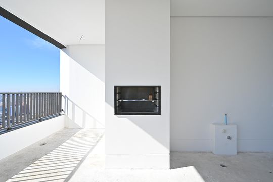 Apartamento à venda, com 325 m², 4 quartos e 1 vaga — Cobertura
