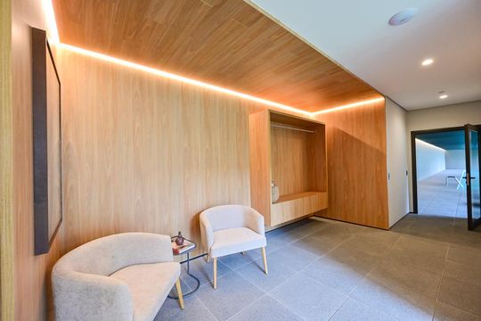 Apartamento à venda, com 325 m², 4 quartos e 1 vaga — Área comum