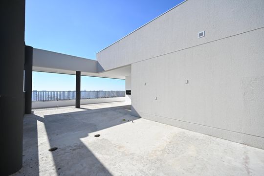 Apartamento à venda, com 325 m², 4 quartos e 1 vaga — Cobertura