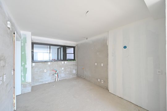 Apartamento à venda, com 325 m², 4 quartos e 1 vaga — Cozinha