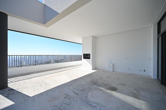 Apartamento à venda, com 325 m², 4 quartos e 1 vaga — Cobertura