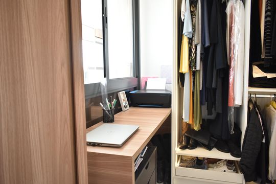 Comprar apartamento com 2 quartos e piscina no condomínio. — Suíte 2 (Closet)