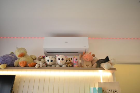 Comprar apartamento com 2 quartos e piscina no condomínio. — Suíte 1