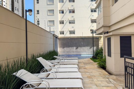 Comprar apartamento mobiliado no Campo Belo: 2 suítes, piscina e churrasqueira no condomínio. — foto 49