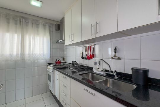 Comprar apartamento mobiliado no Campo Belo: 2 suítes, piscina e churrasqueira no condomínio. — foto 29