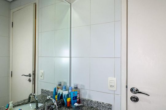Comprar apartamento mobiliado no Campo Belo: 2 suítes, piscina e churrasqueira no condomínio. — foto 23
