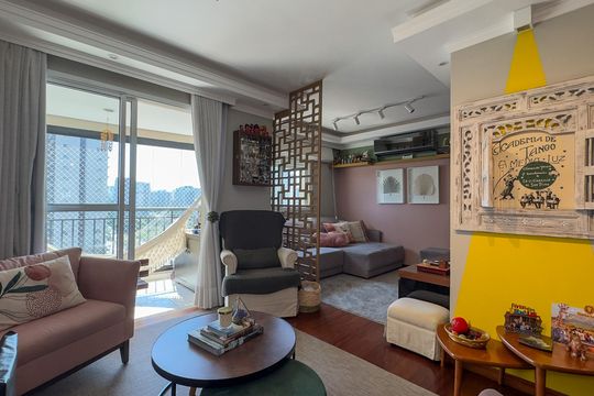 Comprar apartamento mobiliado no Campo Belo: 2 suítes, piscina e churrasqueira no condomínio. — foto 1