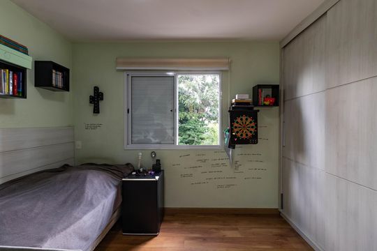 Apartamento mobiliado em Perdizes, 3 quartos, varanda e closet, à venda. — Suíte 1