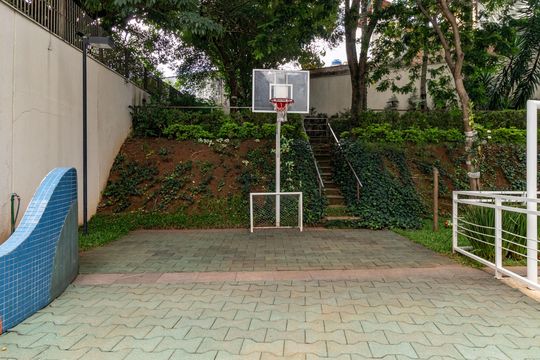 Apartamento mobiliado em Perdizes, 3 quartos, varanda e closet, à venda. — Área comum