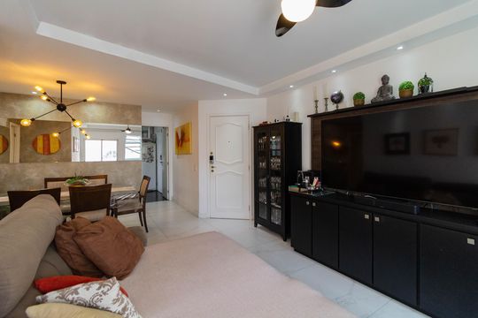 Apartamento com 4 quartos, 2 suítes, na Vila Bela Alianca, para comprar. — foto 4