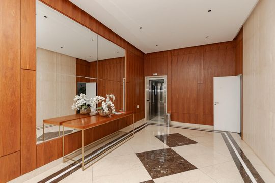 Apartamento mobiliado para comprar no Brooklin, com 3 quartos, varanda e piscina. — Hall de Entrada