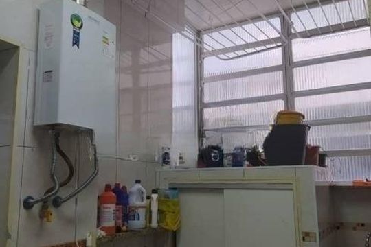 Venda de apartamento mobiliado com 3 quartos, varanda gourmet e instalações: piscina e churrasqueira. — foto 7