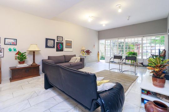 Comprar casa com 3 suítes e 3 quartos. — foto 1