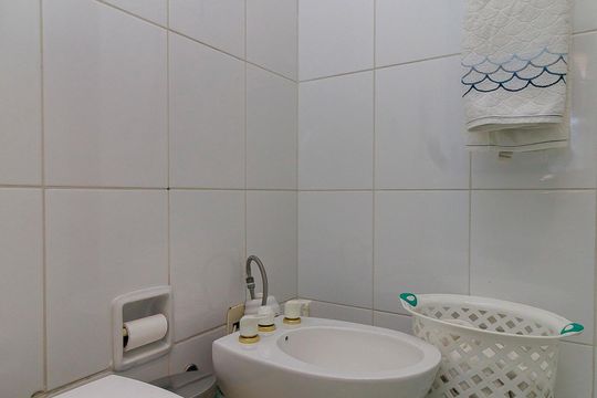 Comprar casa com 3 suítes e 3 quartos. — foto 30