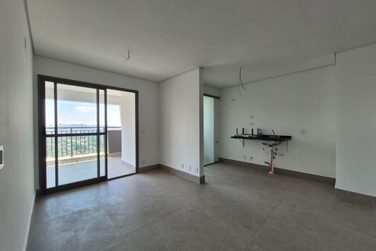 Apartamento à venda, com 144 m², 3 quartos e 2 vagas — Sala