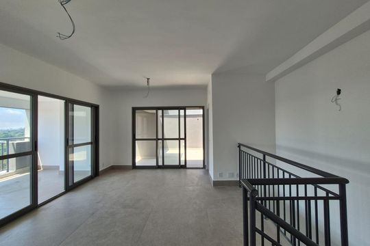 Apartamento à venda, com 144 m², 3 quartos e 2 vagas — Sala