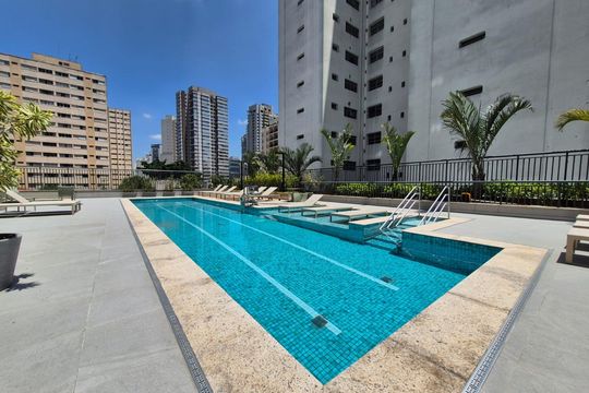 Apartamento à venda, com 144 m², 3 quartos e 2 vagas — Área comum