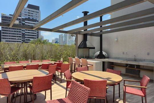 Apartamento à venda, com 144 m², 3 quartos e 2 vagas — Área comum