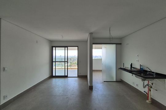 Apartamento à venda, com 144 m², 3 quartos e 2 vagas — Sala