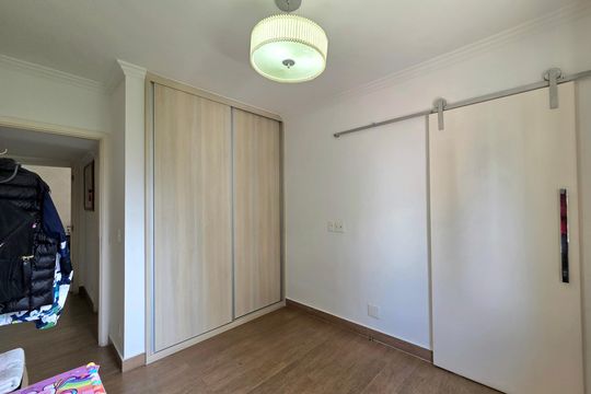 Apartamento mobiliado com 4 quartos e varanda na Vila Nova Conceição disponível para compra. — Suíte 3