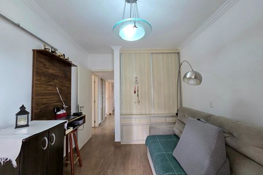 Apartamento mobiliado com 4 quartos e varanda na Vila Nova Conceição disponível para compra. — Suíte 2