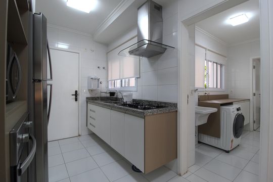 Apartamento na Vila Olímpia com 3 quartos, ideal para comprar. — Cozinha