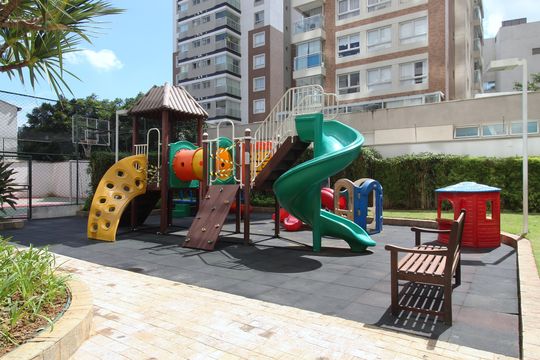 Apartamento na Vila Olímpia com 3 quartos, ideal para comprar. — Área Comum - Playground