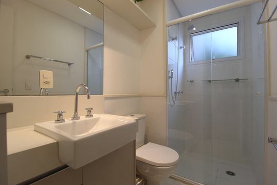 Apartamento na Vila Olímpia com 3 quartos, ideal para comprar. — Banheiro Social