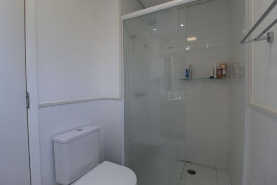 Apartamento na Vila Olímpia com 3 quartos, ideal para comprar. — Banheiro da Suíte