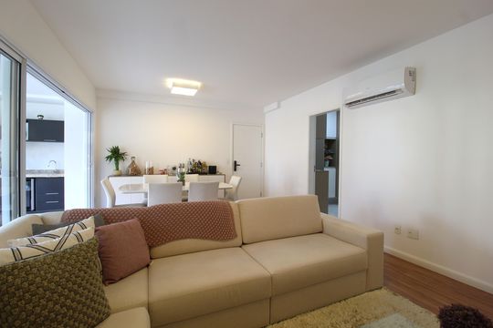 Apartamento na Vila Olímpia com 3 quartos, ideal para comprar. — Sala