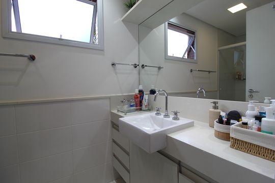 Apartamento na Vila Olímpia com 3 quartos, ideal para comprar. — Banheiro da Suíte