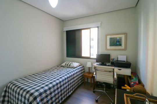 Venda de apartamento com 4 quartos, churrasqueira e piscina no condomínio. — foto 38