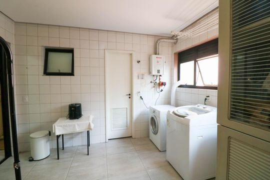 Venda de apartamento com 4 quartos, churrasqueira e piscina no condomínio. — foto 22