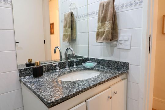 Venda de apartamento com 4 quartos, churrasqueira e piscina no condomínio. — foto 36