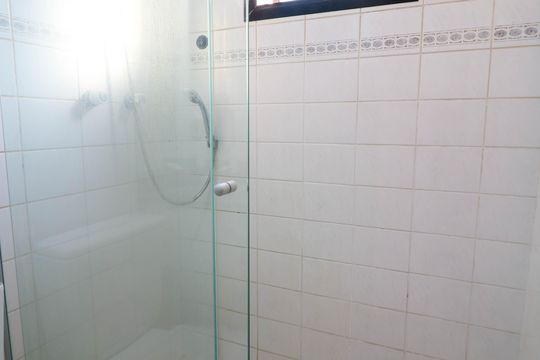 Venda de apartamento com 4 quartos, churrasqueira e piscina no condomínio. — foto 49