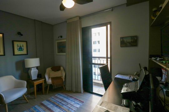 Venda de apartamento com 4 quartos, churrasqueira e piscina no condomínio. — foto 28