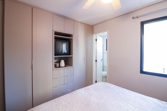 Venda de apartamento com 4 quartos, churrasqueira e piscina no condomínio. — foto 54