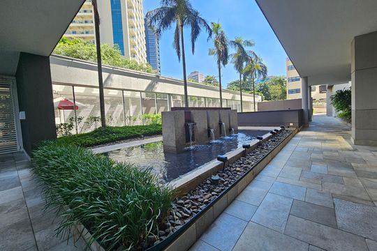 Comprar apartamento mobiliado com 2 quartos, closet e churrasqueira no condomínio. — Área comum