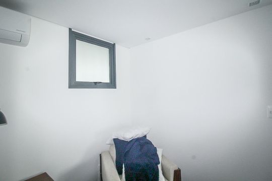 Comprar apartamento mobiliado com 2 quartos e academia no condomínio. — Quarto 2