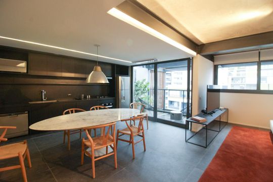 Comprar apartamento mobiliado com 1 quarto. — Sala