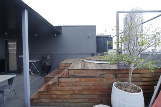 Comprar apartamento mobiliado com 1 quarto. — Terraço