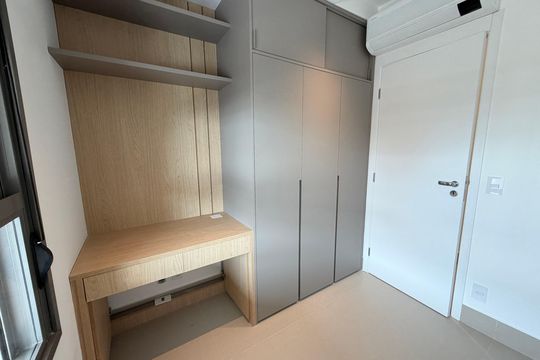 Apartamento à venda, com 81 m², 3 quartos e 1 vaga — Suíte