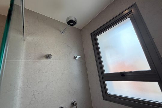 Apartamento à venda, com 81 m², 3 quartos e 1 vaga — Banheiro da Suíte