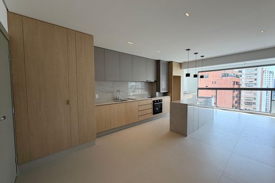Apartamento à venda, com 81 m², 3 quartos e 1 vaga — Cozinha
