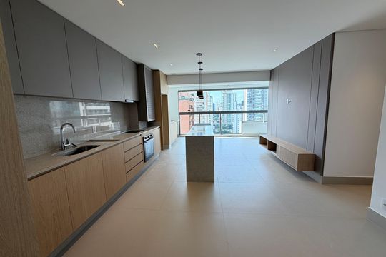 Apartamento à venda, com 81 m², 3 quartos e 1 vaga — Sala