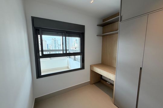 Apartamento à venda, com 81 m², 3 quartos e 1 vaga — Suíte