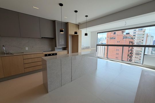Apartamento à venda, com 81 m², 3 quartos e 1 vaga — foto 1