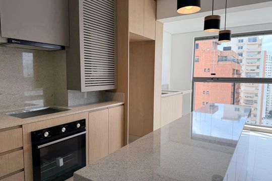 Apartamento à venda, com 81 m², 3 quartos e 1 vaga — Cozinha
